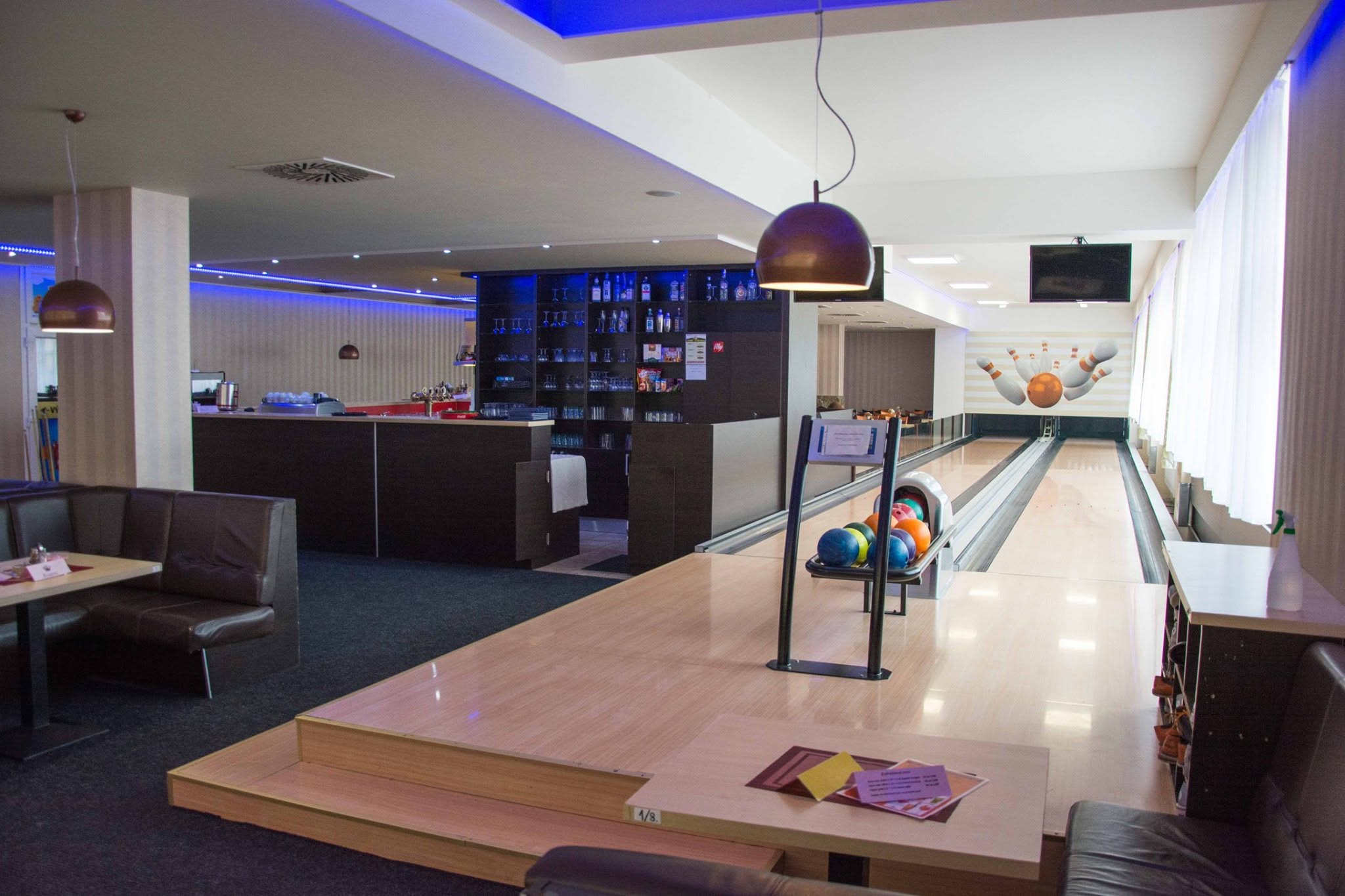 Pizzeria Bowling